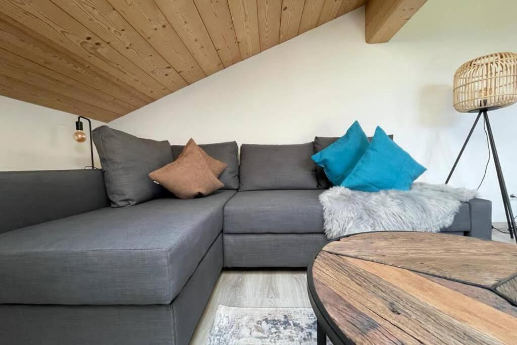 Gemuetliche Ferienwohnung Im Dg Am Tegernsee - Bergblick, Ruhe & Ganz Viel Platz Бад-Вісзе Екстер'єр фото