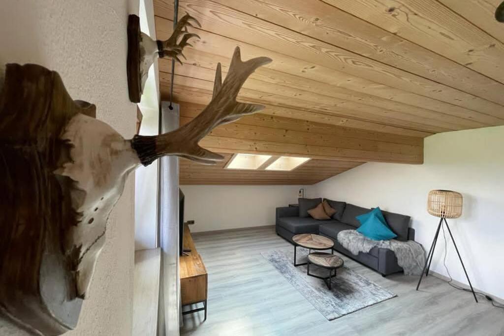 Gemuetliche Ferienwohnung Im Dg Am Tegernsee - Bergblick, Ruhe & Ganz Viel Platz Бад-Вісзе Екстер'єр фото