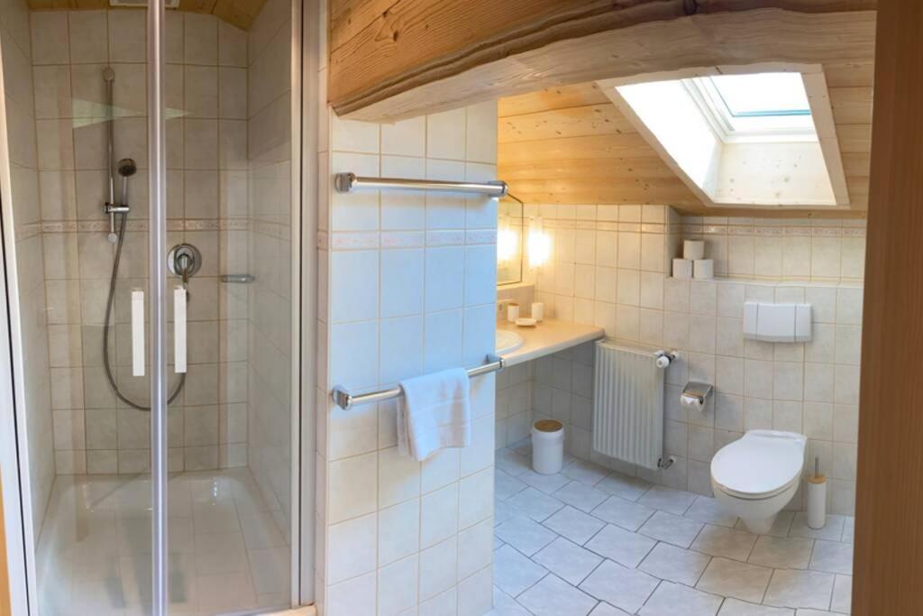 Gemuetliche Ferienwohnung Im Dg Am Tegernsee - Bergblick, Ruhe & Ganz Viel Platz Бад-Вісзе Екстер'єр фото